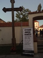 Čtení jmen kněží ve Staré Boleslavi